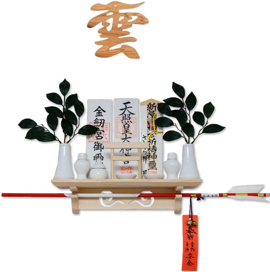 [ さくら禅 ] 棚型 モダン 神棚 祥雲 鳥居付き 白松 壁掛け お札立て 簡単取り付け 穴が目立たない 棚板 神具 お守り飾り 破魔矢置き 神明鳥居 (屋久杉の雲板・水晶装飾 付き)